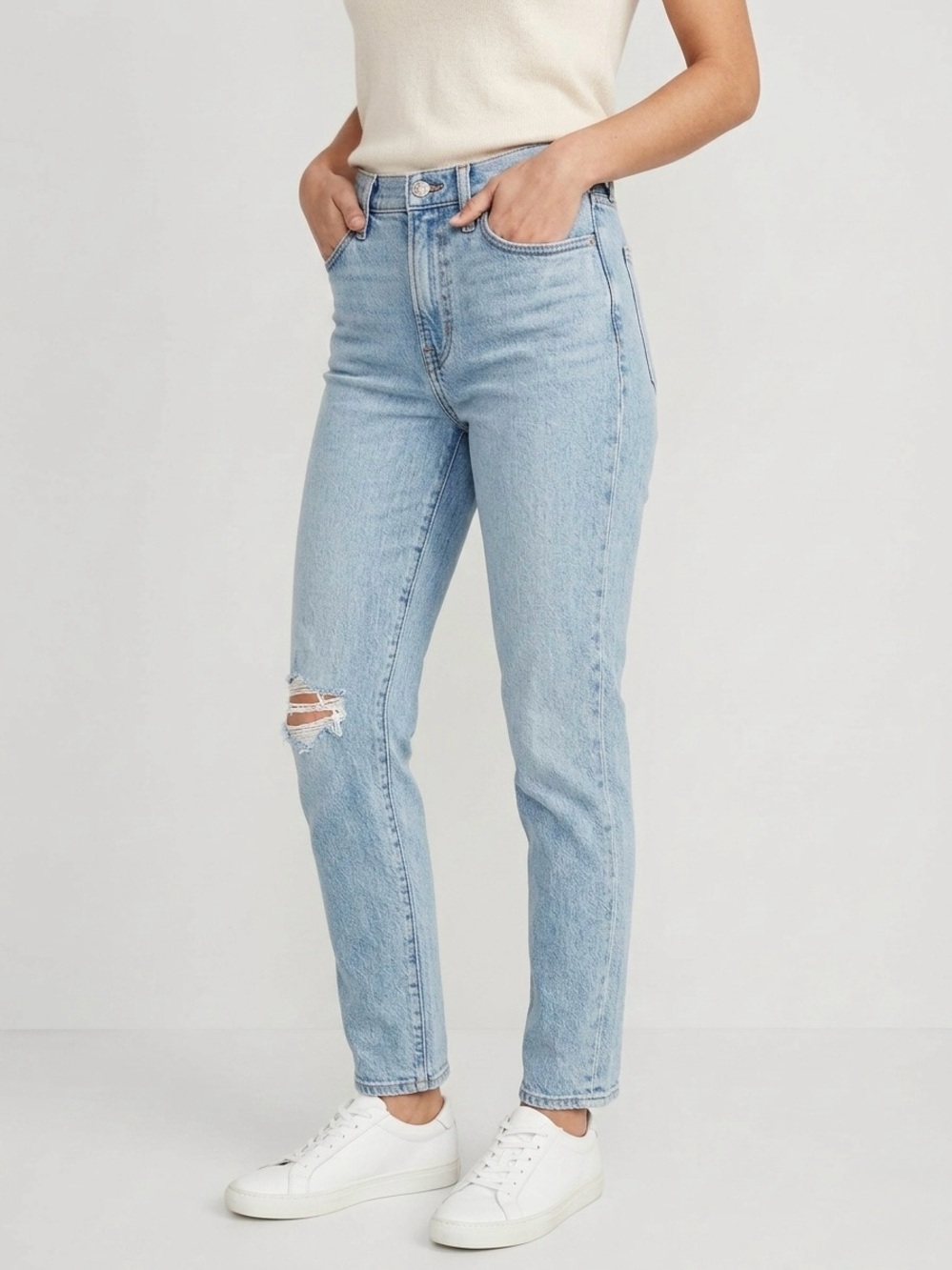 Madewell The Perfect Vintage 90s Jean in Light Wash Distressed Size 28 High Rise